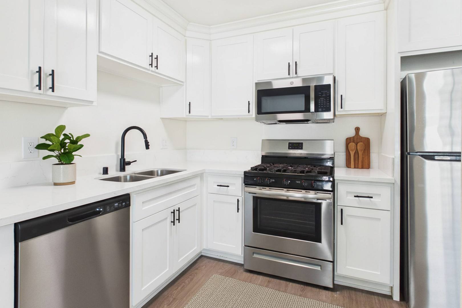 property for rent #1